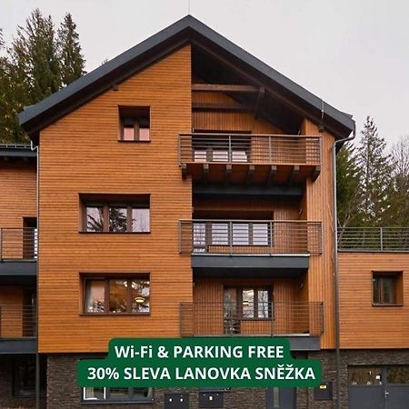 Vlci Stopa Apartments Pec pod Snezkou Exteriör bild