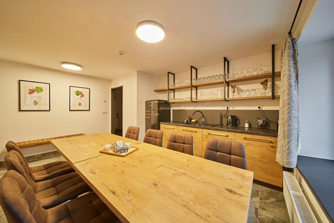 Vlci Stopa Apartments Pec pod Snezkou Exteriör bild